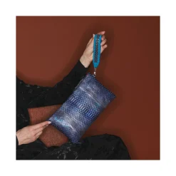 Claris Virot Bleu|Métallisé<Pochette Lou